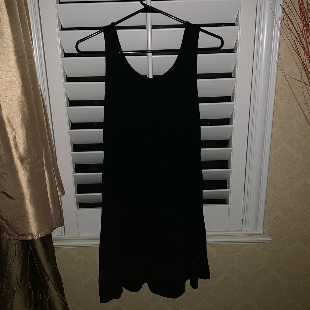 BLACK SIMPLE DRESS